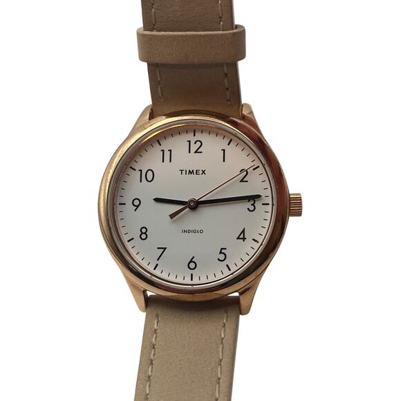 Timex Indiglo Women's Easy Reader Watch 33mm - Adjustable Band - New Battery - Picture 1 of 11